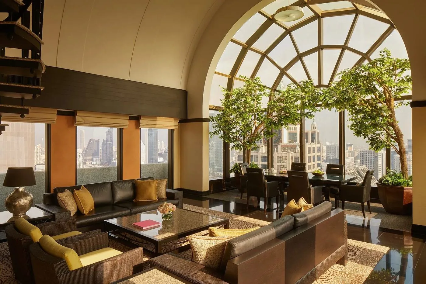 Banyan Tree Spa Bangkok facial treatment atmosphere