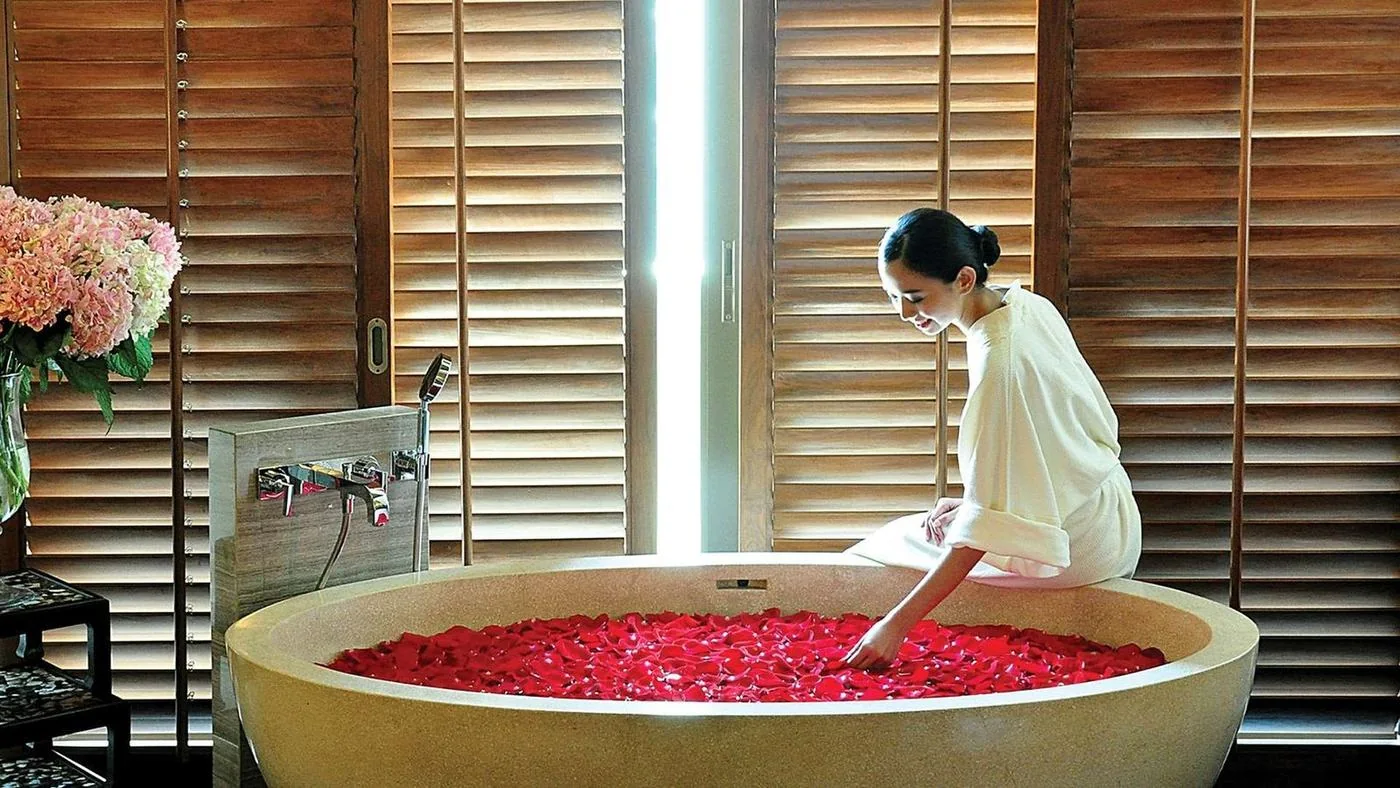 Kempinski The Spa Bangkok facial treatment atmosphere