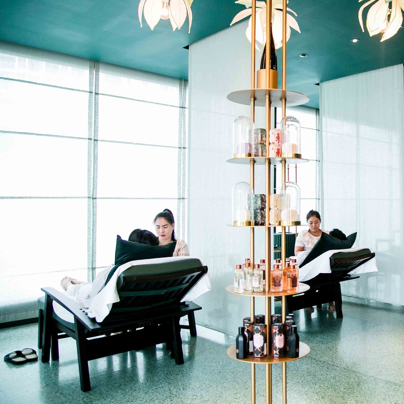 ERB Spa Warehouse 30 facial treatment atmosphere