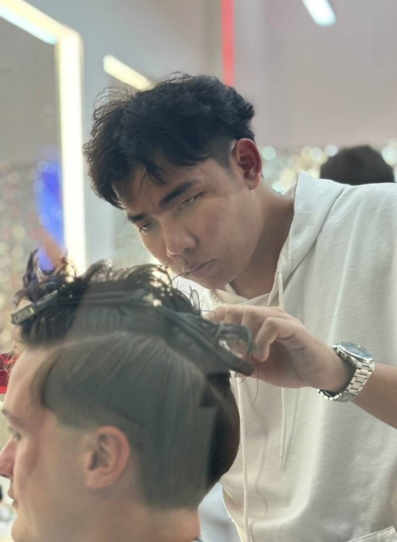 Twenty Two Cut grooming service in Sukhumvit